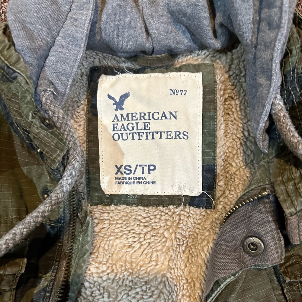 American Eagle - Camo Coat - Sherpa Lined - XS - Picture 2 of 4
